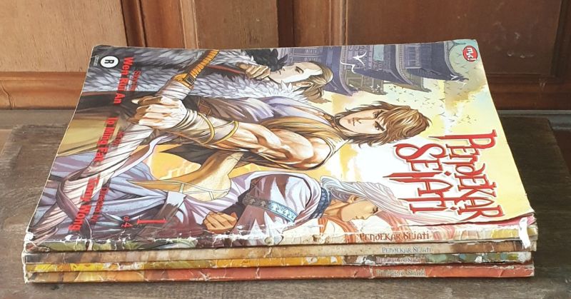 Komik Pendekar Sejati 1-4 Tamat + Warrior Of The Heavenly Kingdom 1-4 Tamat. Welly D. Nata