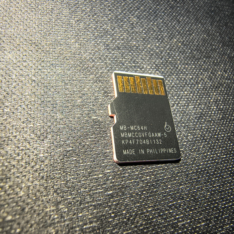 96 Original MicroSD Samsung Evo Plus 64Gb - Yanis Ouhnia