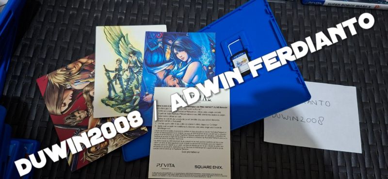 Playstation Vita - Final Fantasy X 10 + Bonus Art Card