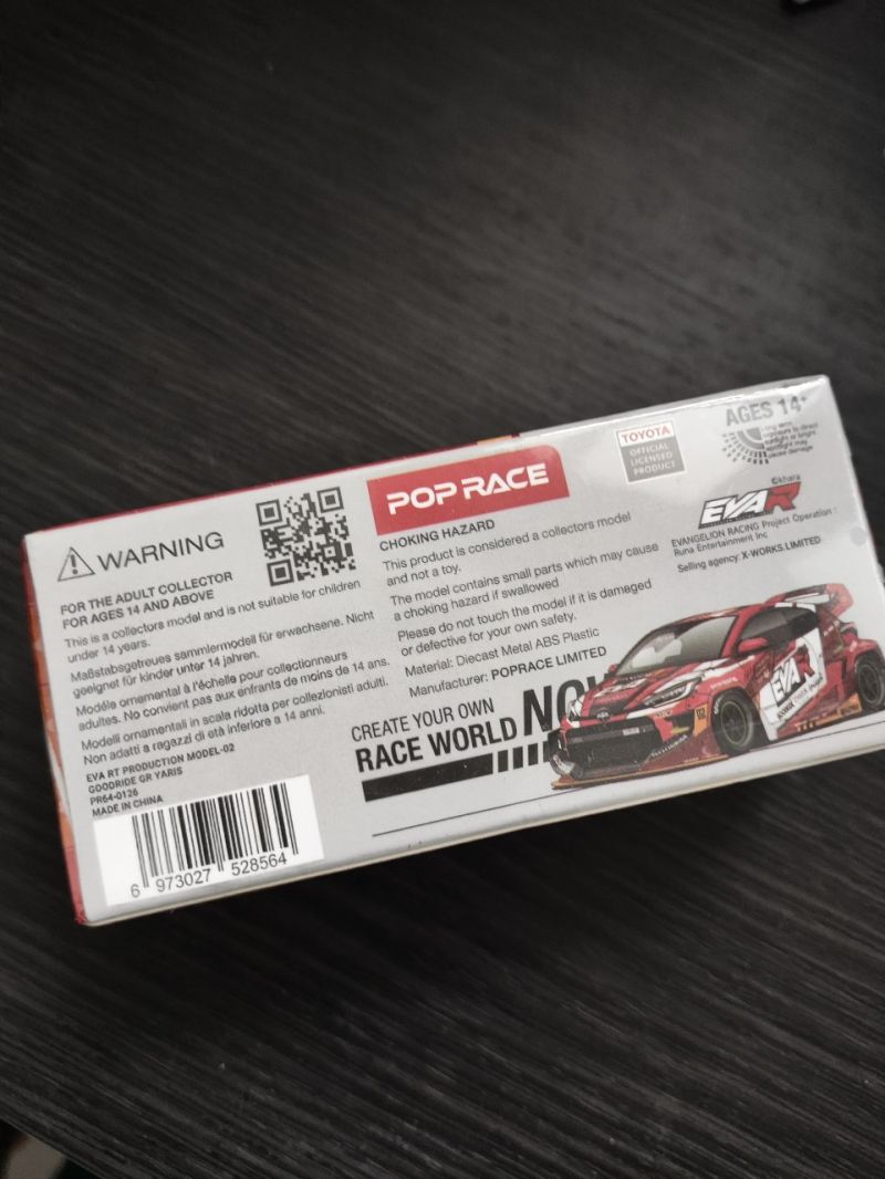 Pop race Eva GR Yaris