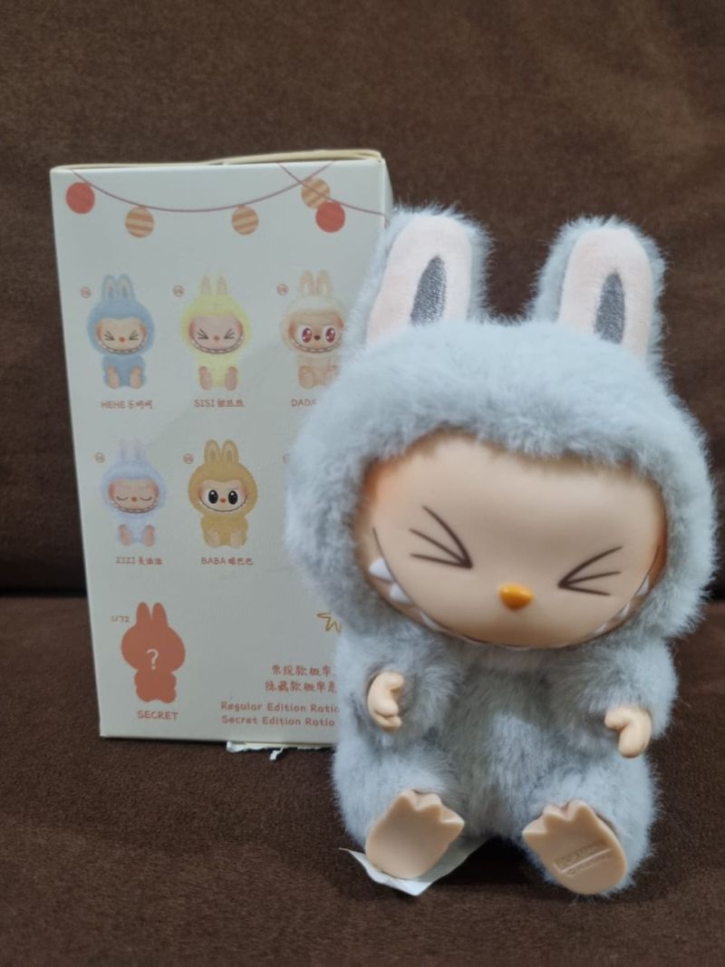 47 Labubu Plush V3 (Have a Seat) - Hehe