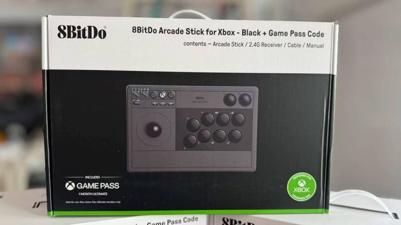 8bitdo wireless arcade stick for xbox series XIS, Xbox one and windows