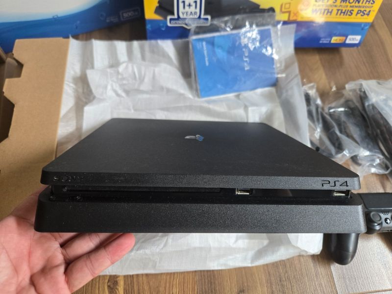 PS4 Slim 500gb Sony Indonesia