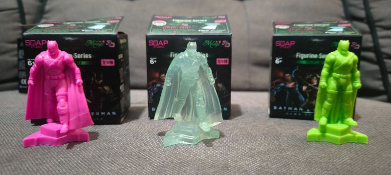 179-182, Danny Aldana, 4 paket figur Superman vs Batman, Lelangan GAMEROUSITY