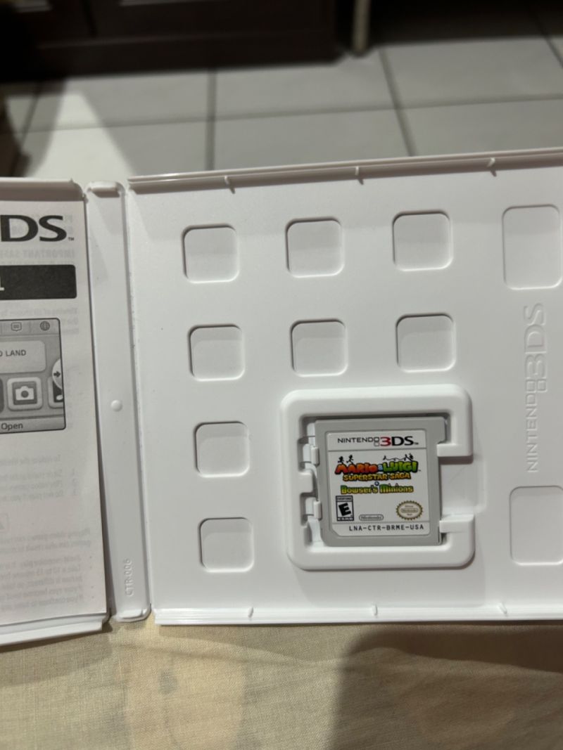 Game Nintendo 3DS Mario and Luigi Superstar Saga + Bowser Minion