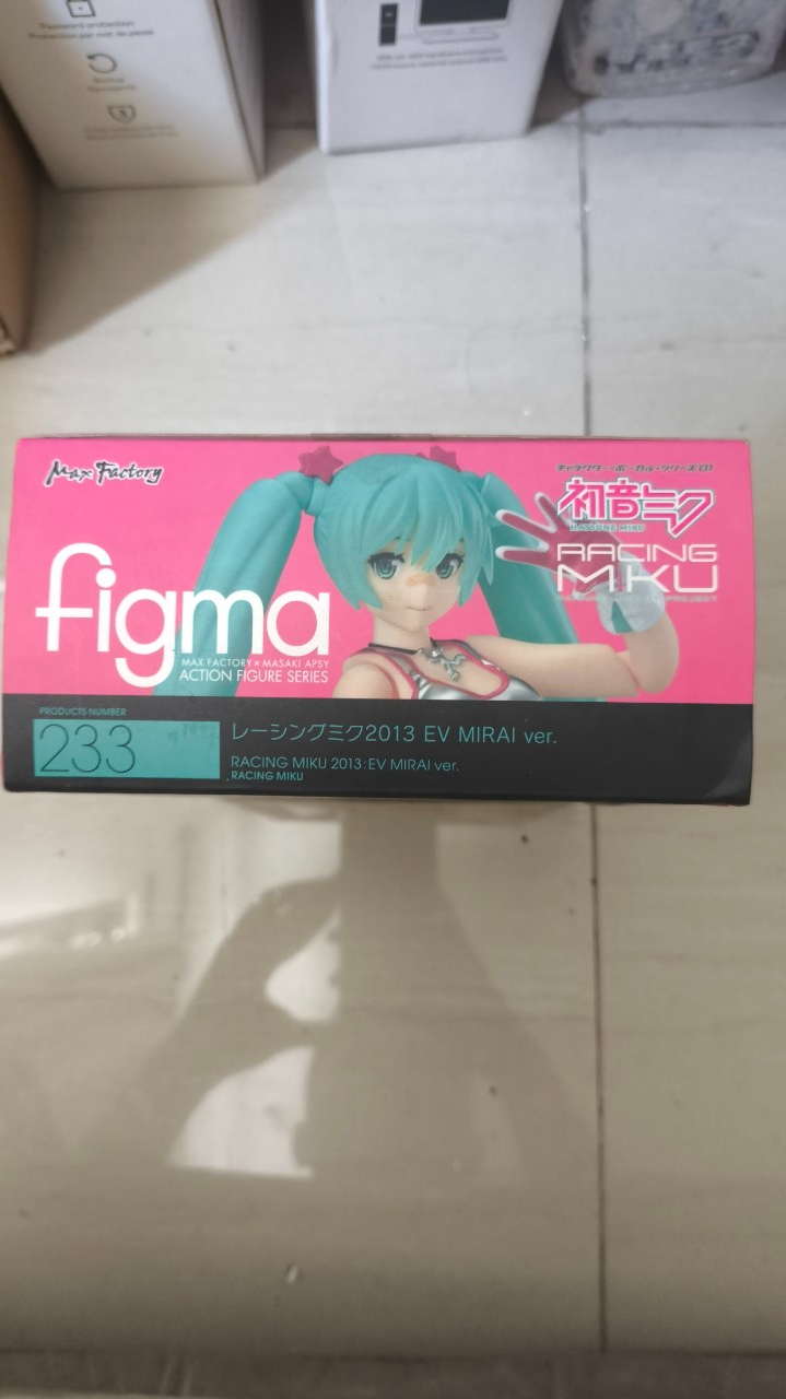 Figma Racing Miku 2013 EV Mirai Ver By Max Factory