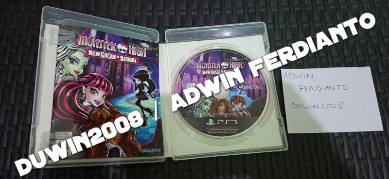 PS3 Playstation 3 - Monster High New Ghoul In School