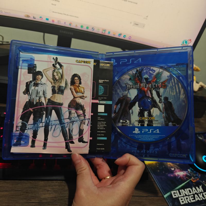 HYBRID AUCTION PS4 Gamd Devil May Cry 5 Day One Edition